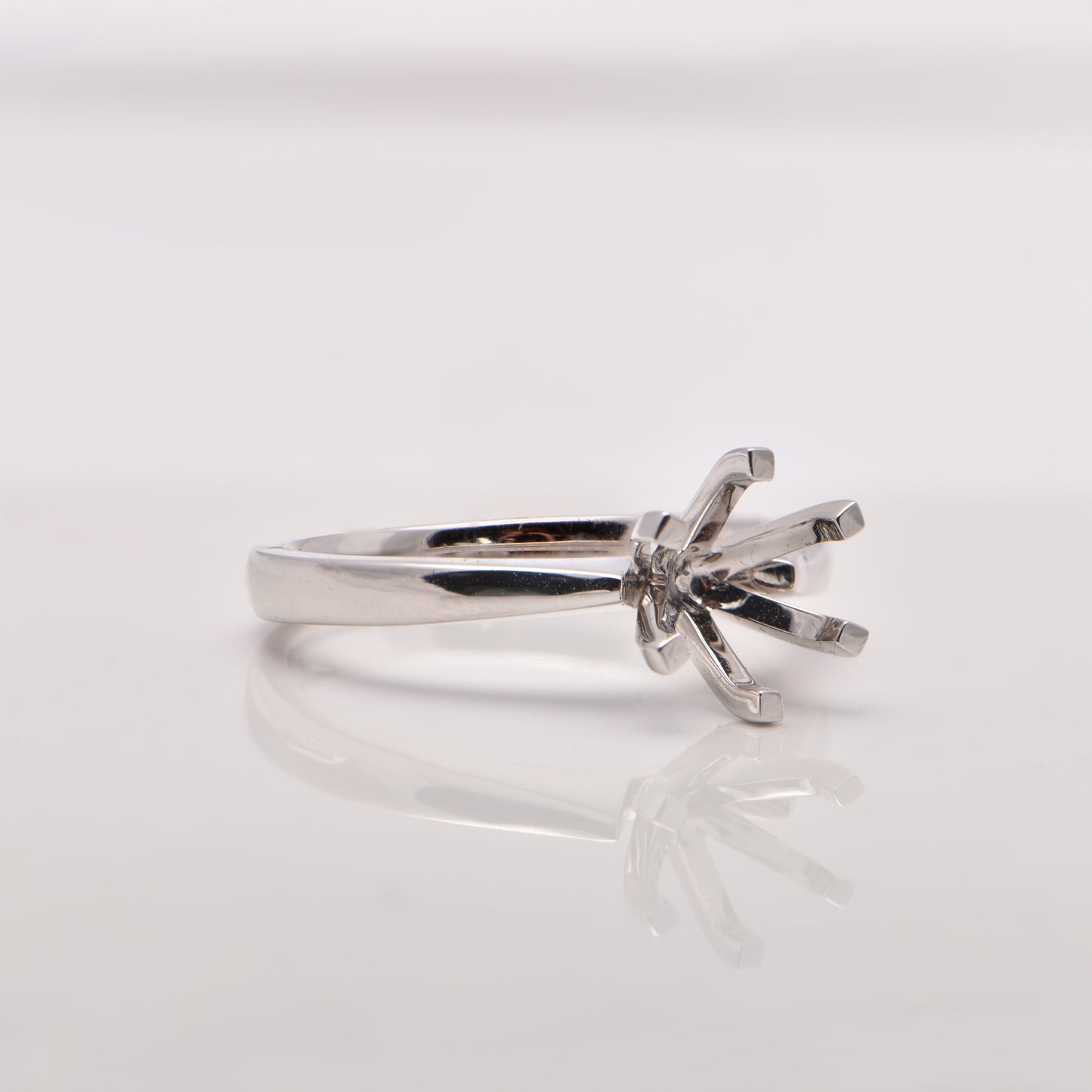 Engagement Setting for Round 2 ct Size, 6 claw, 2.5mm Wide Band