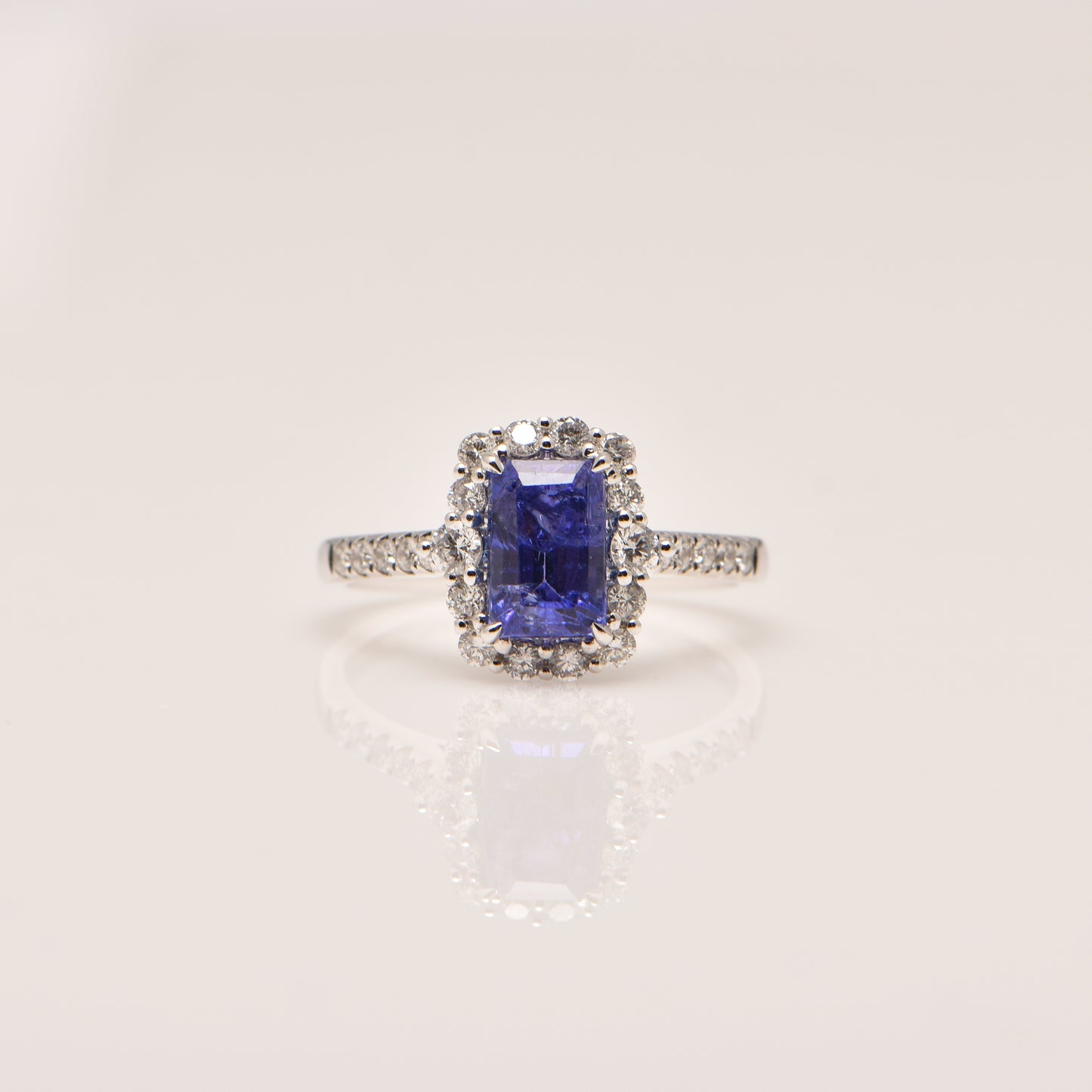 Tanzanite and Diamond Ring