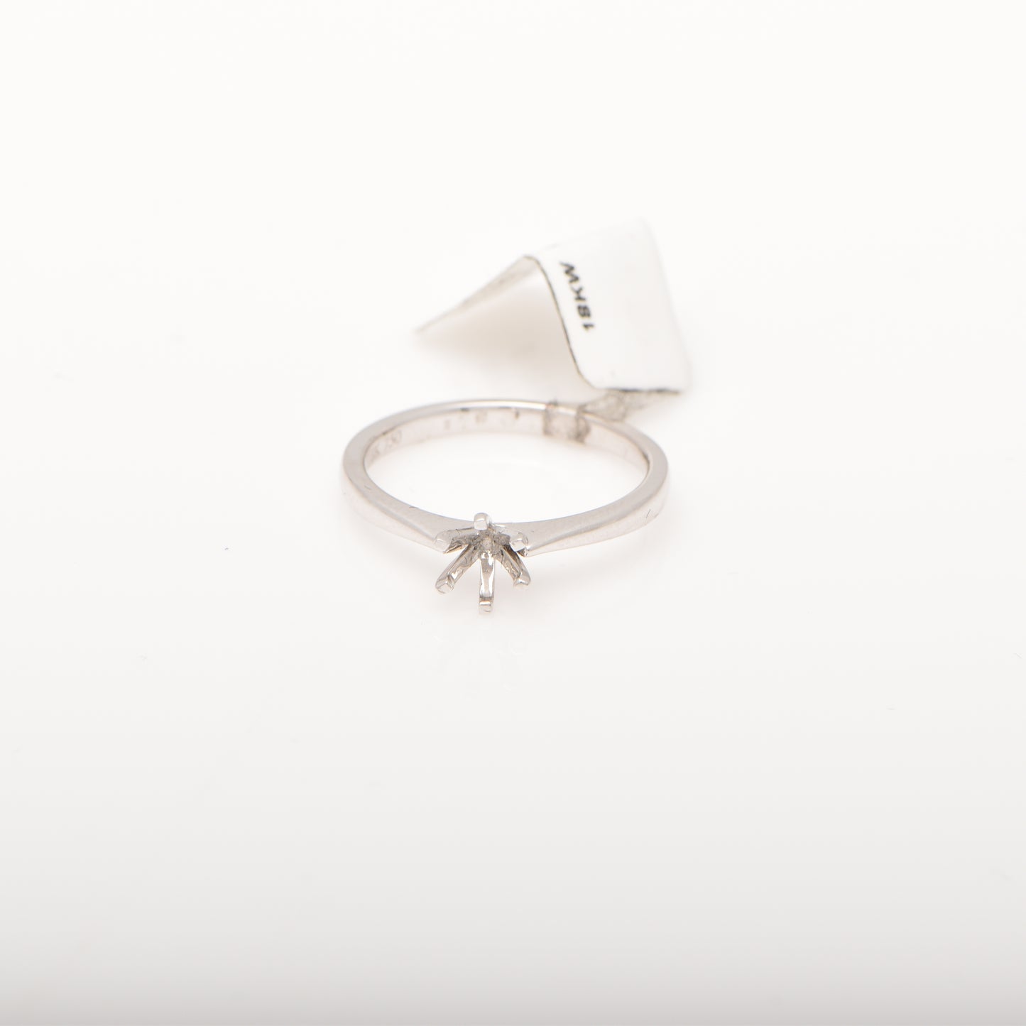 Engagement Setting for Round 0.5ct Size, 6 claw, 2mm Wide Band