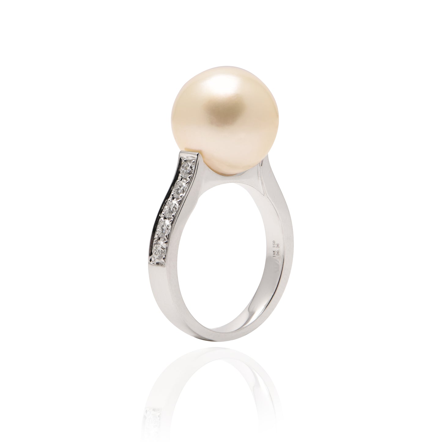 South Sea Pearl and Diamond Ring