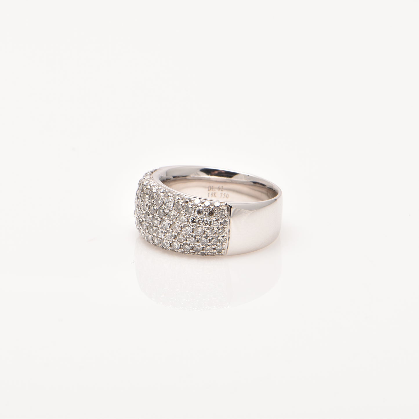 Diamond Pendant in 18ct Gold - CARTMER