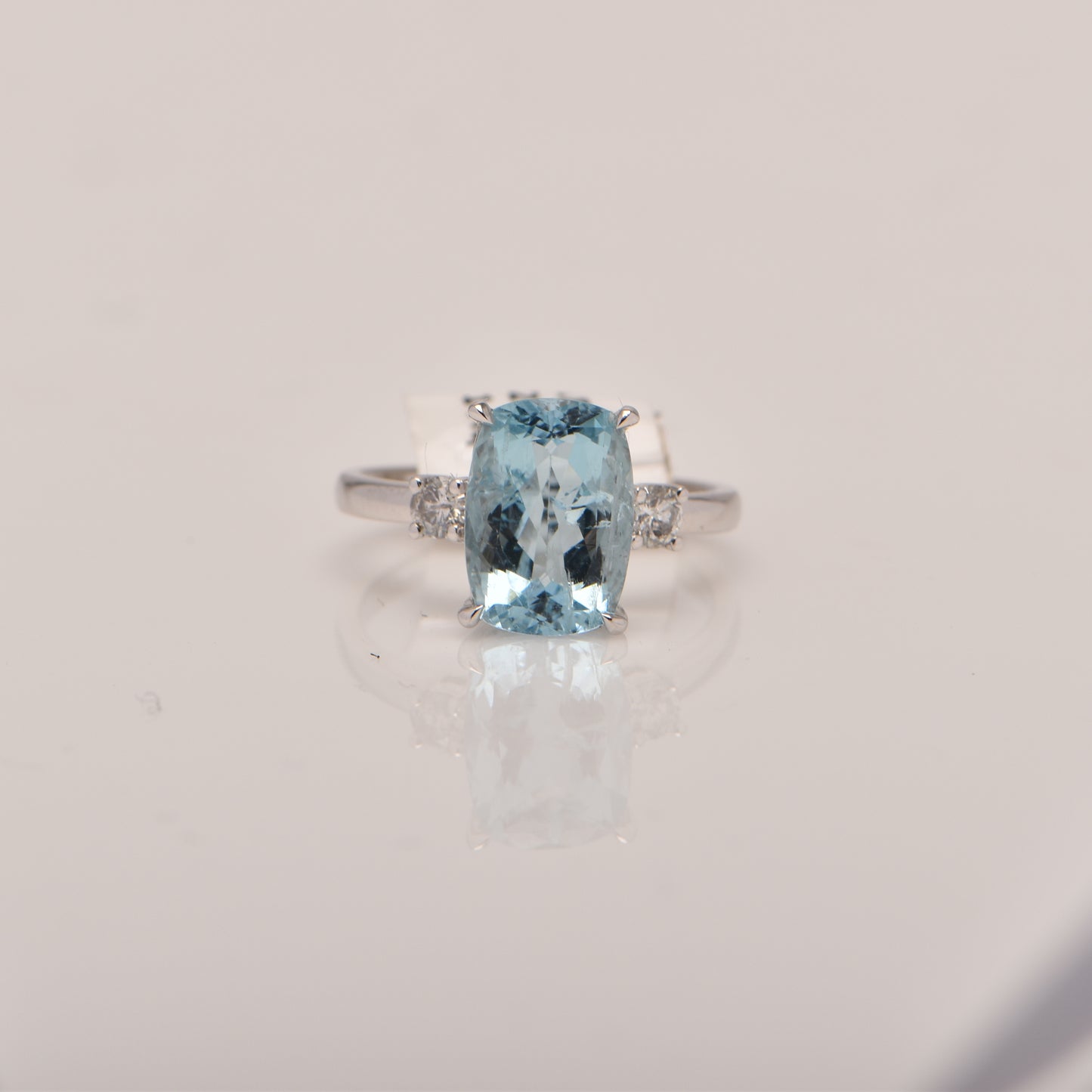 Aquamarine and Diamond Ring in 18ct Gold