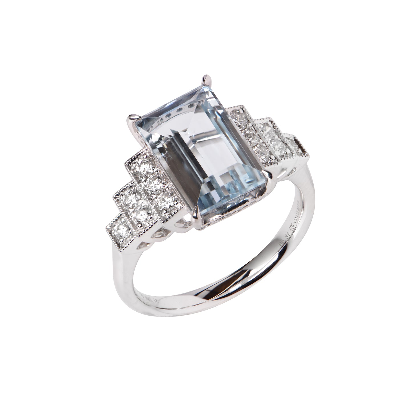 Aquamarine and Diamond Ring in 18ct Gold (Item 1557004)