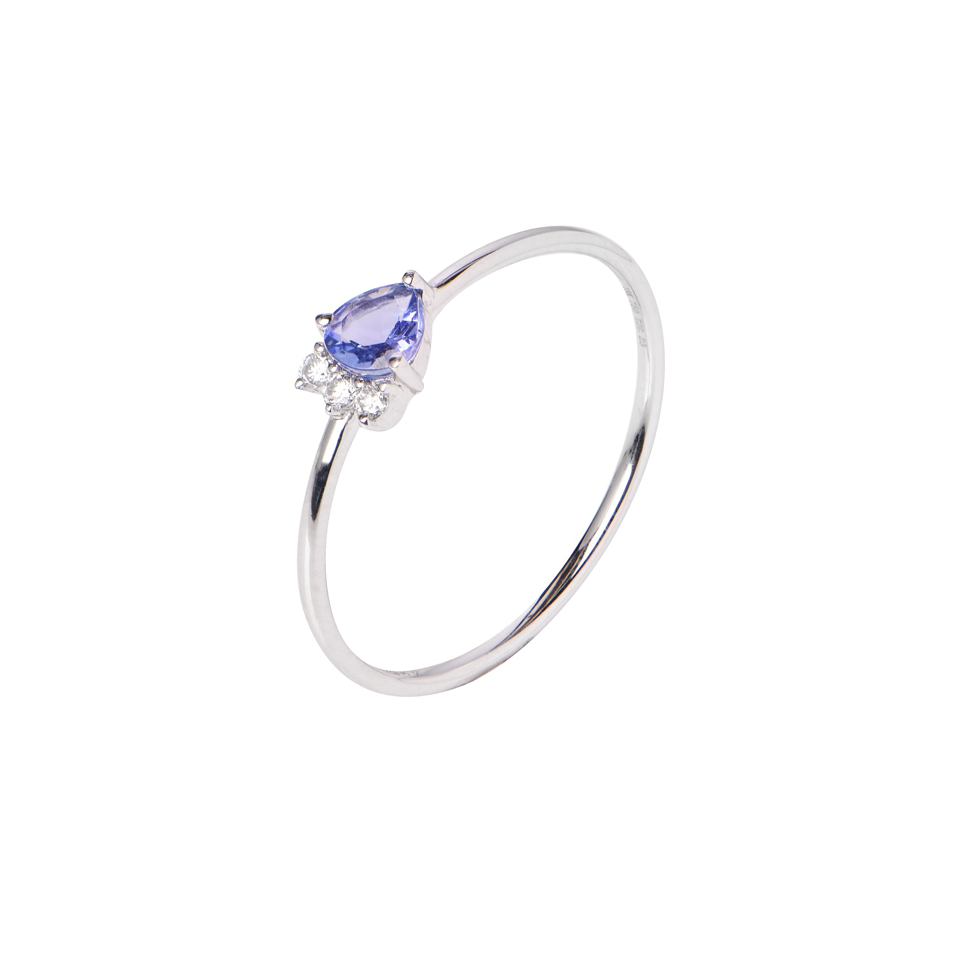 Tanzanite and Diamond Ring in 18ct Gold