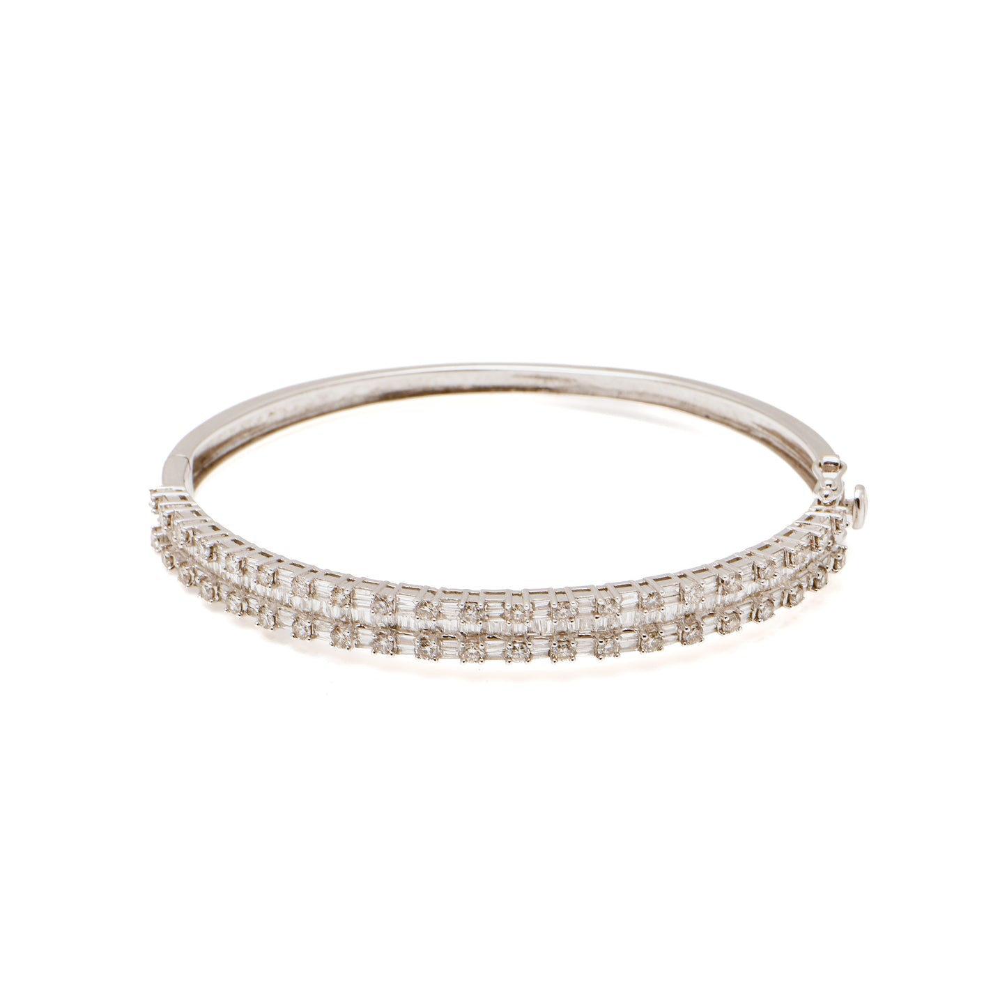 3ct Diamond Bangle in 18ct Gold